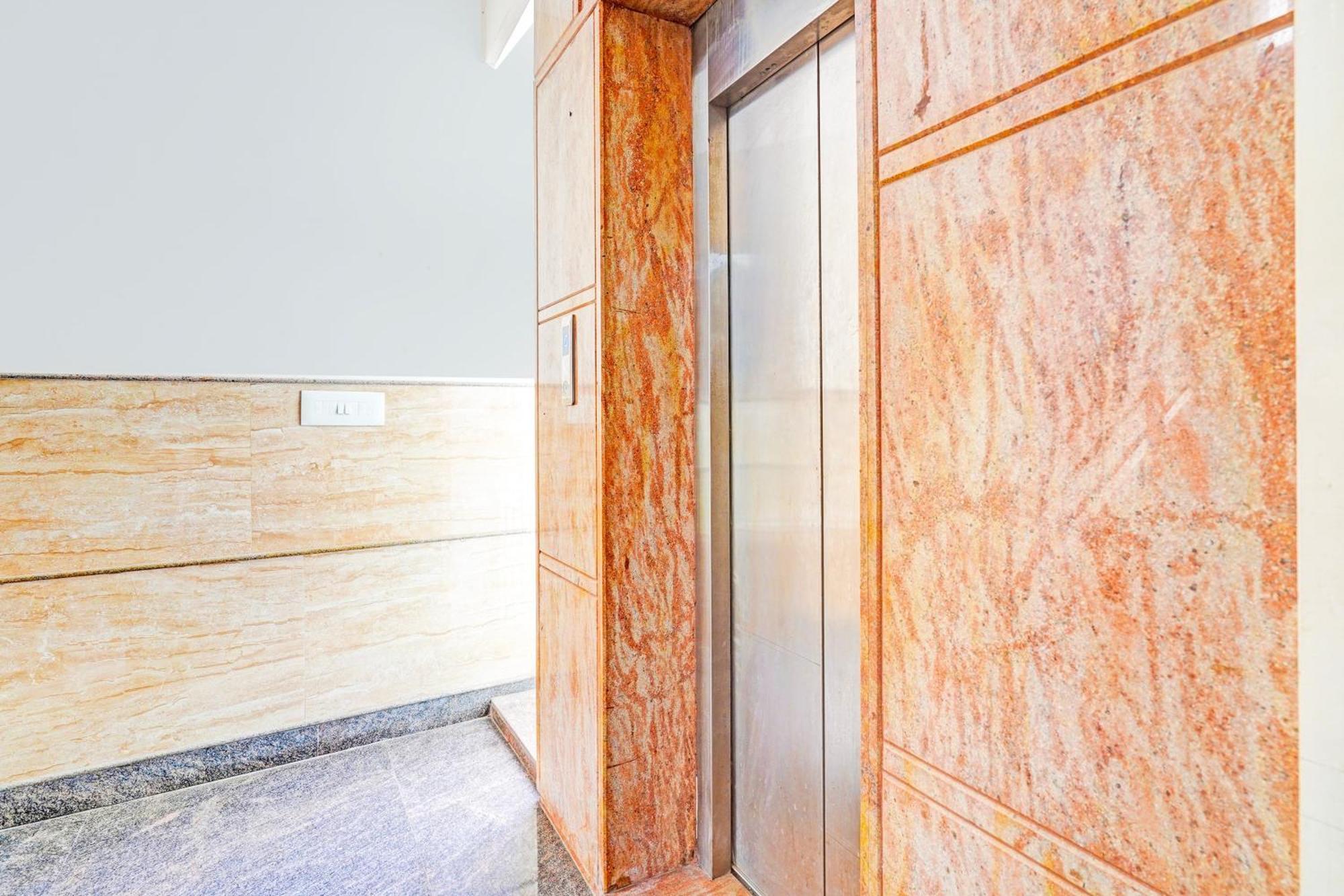 Super Hotel O Srigandhakavalu Formerly Chamundeshwari Lodging Jālahalli Екстериор снимка