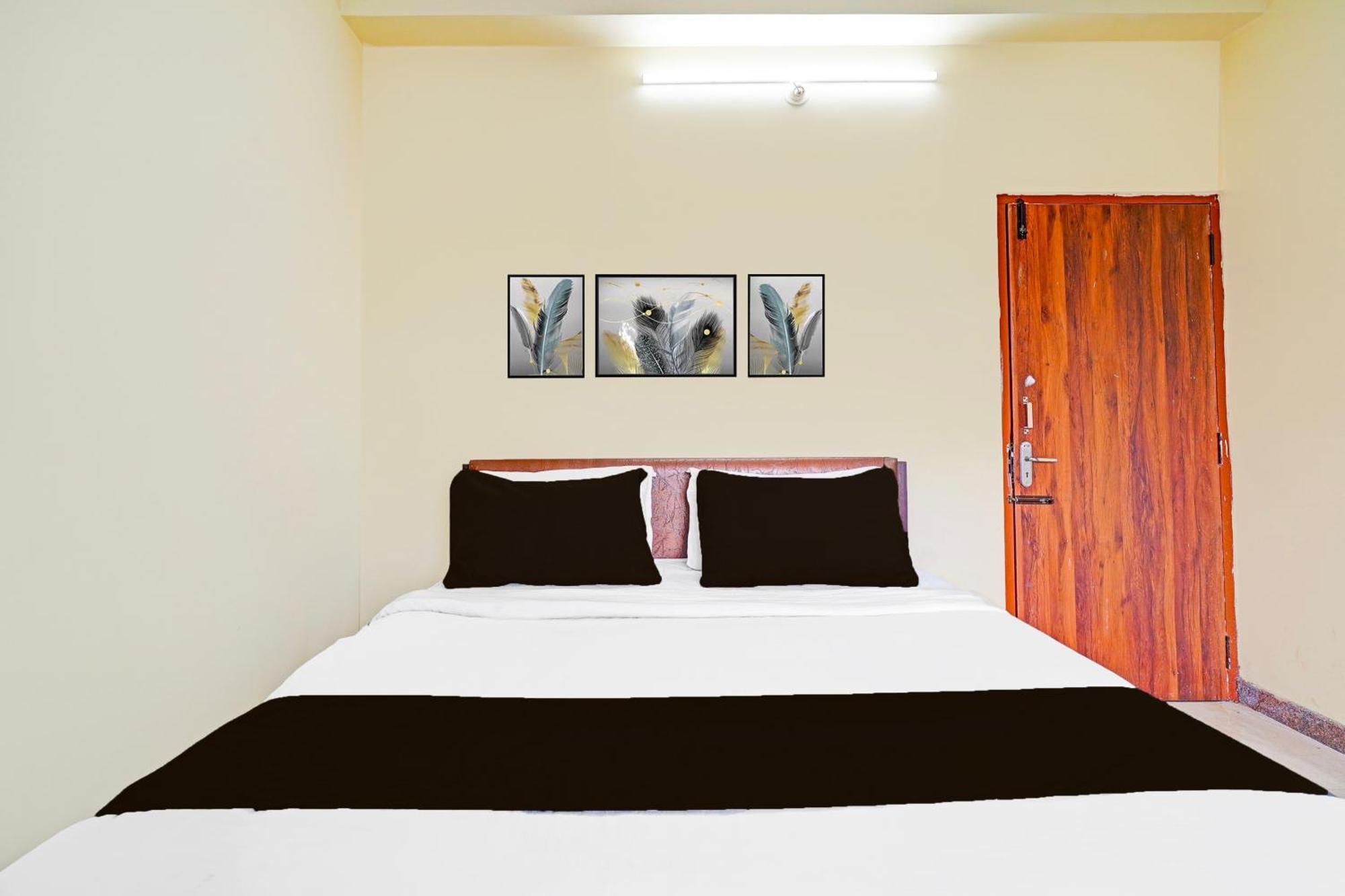 Super Hotel O Srigandhakavalu Formerly Chamundeshwari Lodging Jālahalli Екстериор снимка